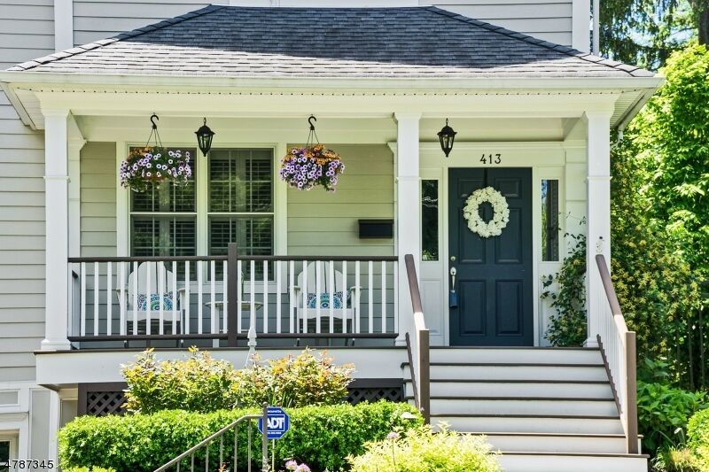Property Photo:  413 Baker Ave  NJ 07090 