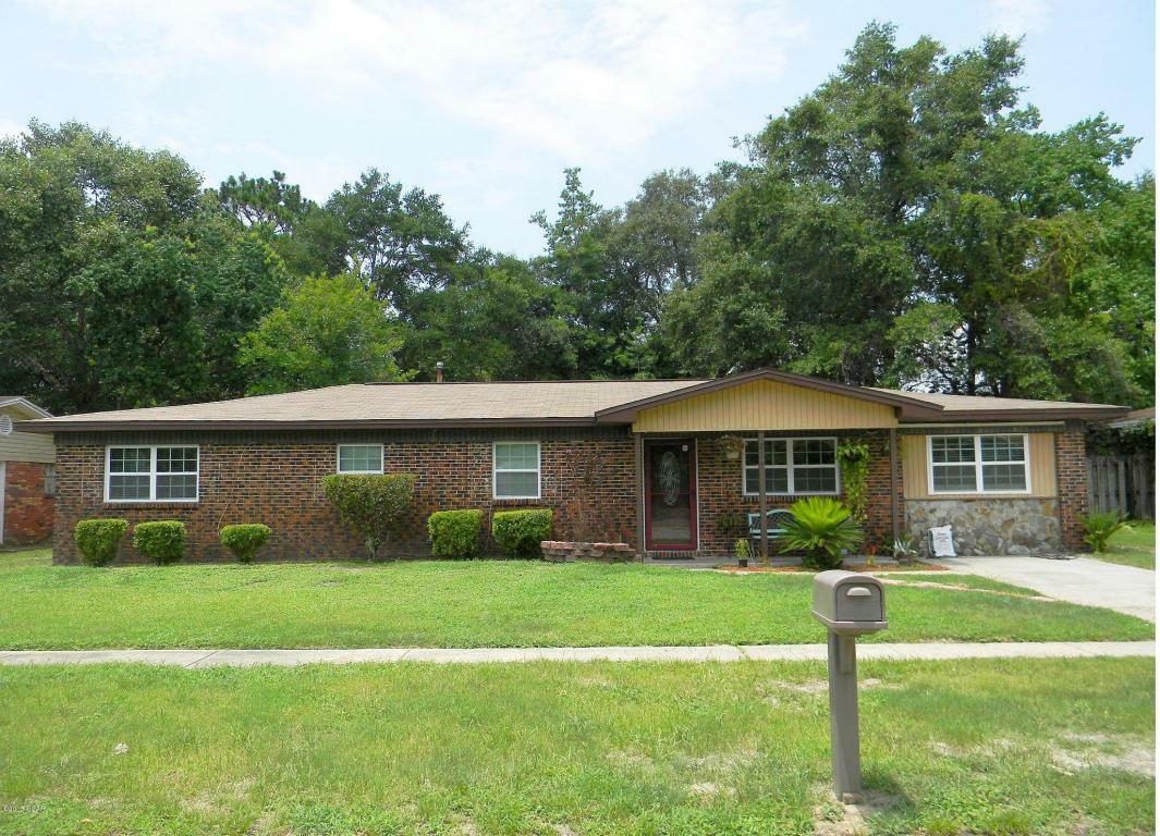 Property Photo: 214 Kimbrel Avenue FL 32404