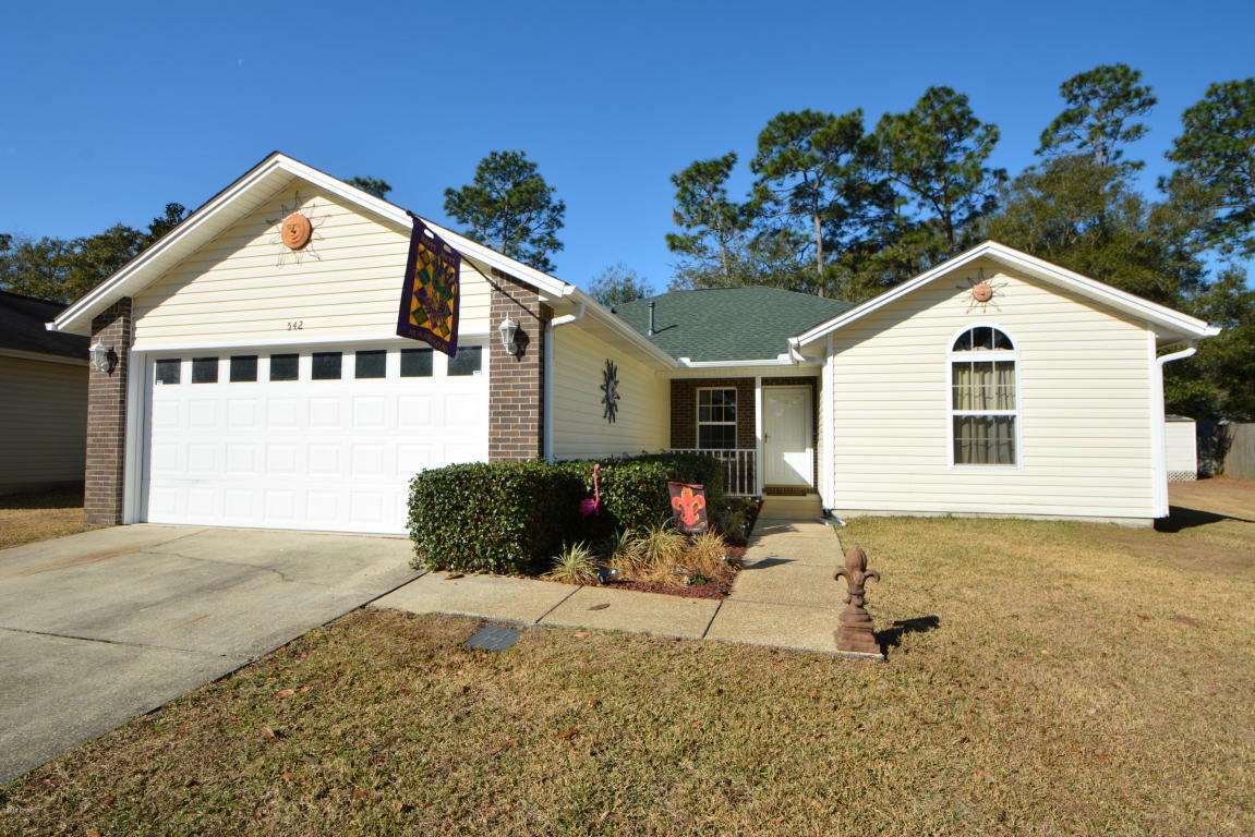Property Photo: 542 J H Crews Circle FL 32404