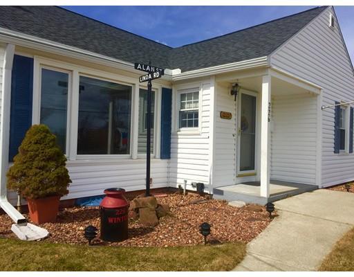 Property Photo:  226 Winton  MA 01118 