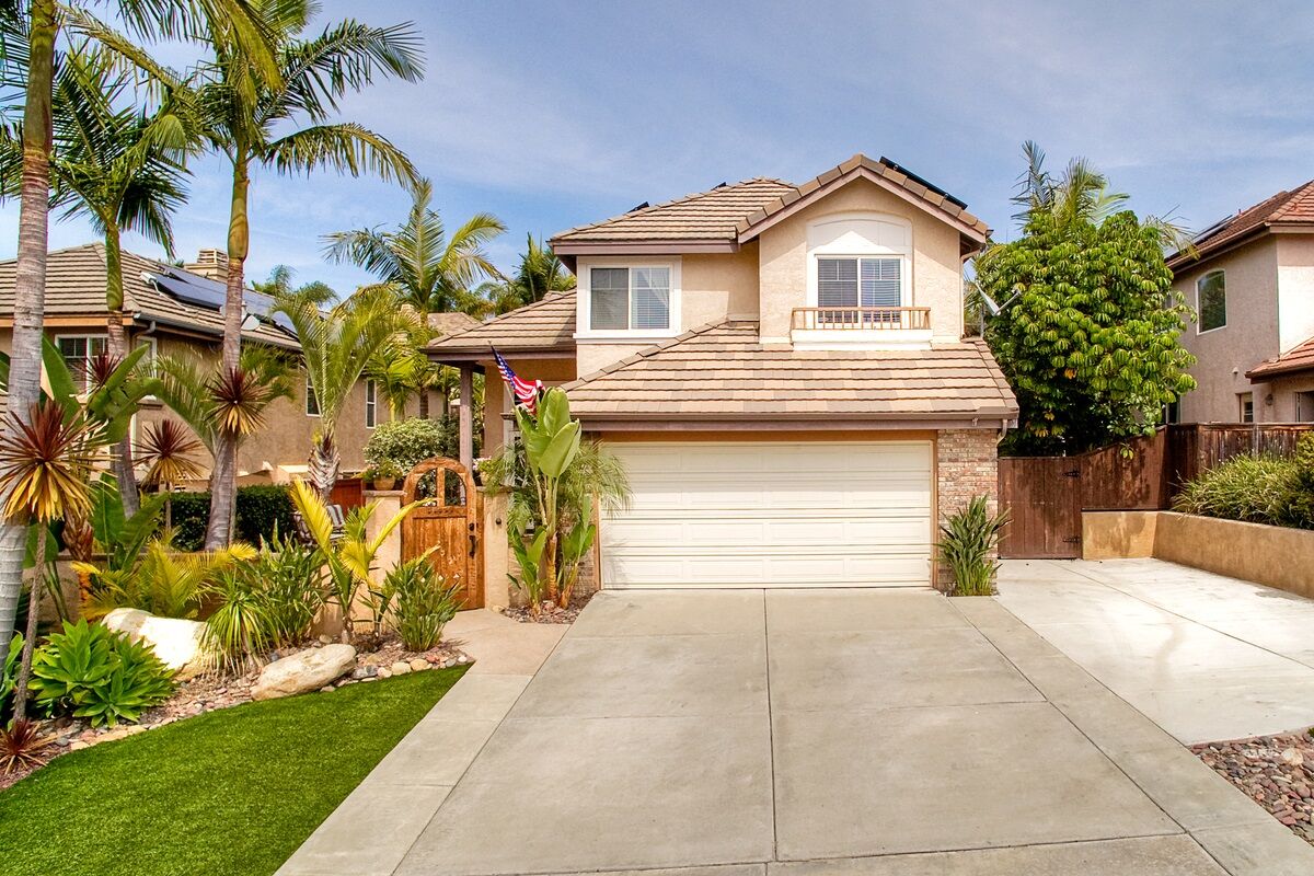 Property Photo:  969 Mendocino Dr  CA 92078 