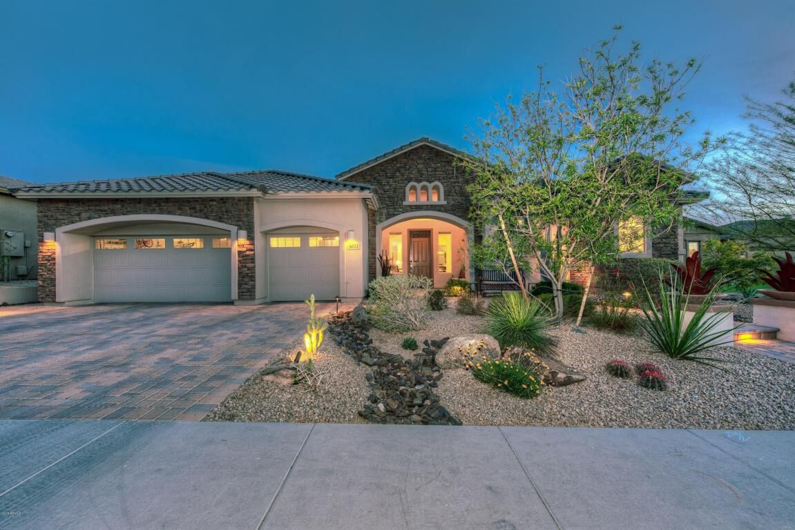 Property Photo:  6033 E Pebbles Court  AZ 85331 