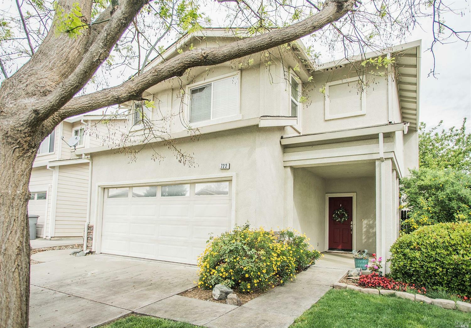 Property Photo:  722 Chateau Circle  CA 95687 