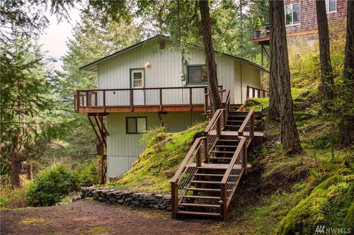 1128 Berry Wy  Lummi Island WA 98262 photo