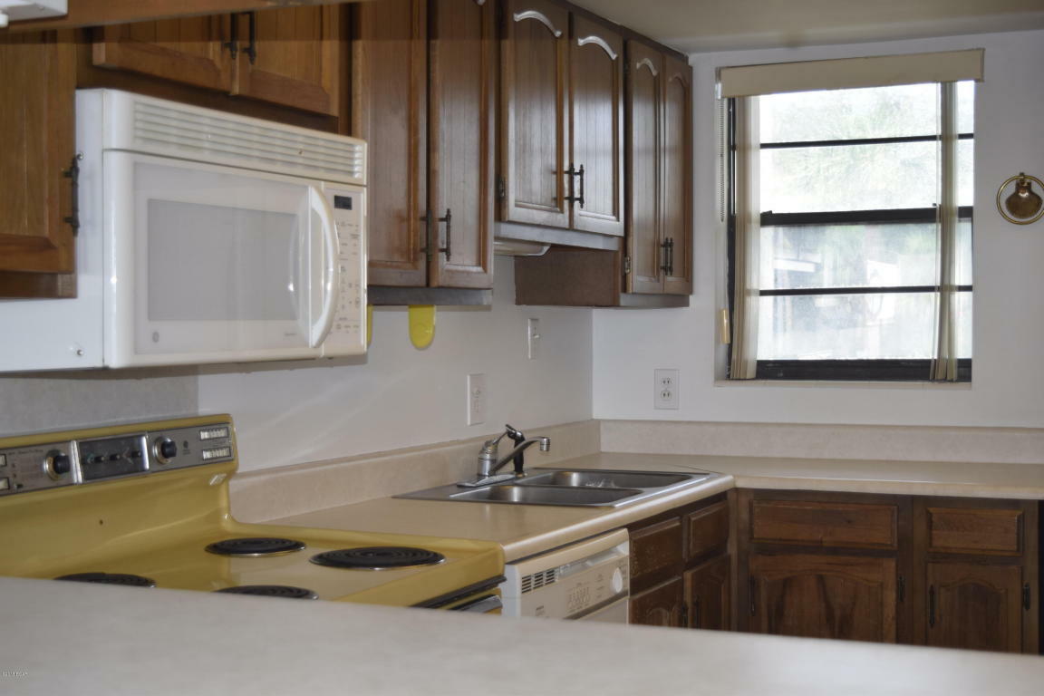 Property Photo:  100 Cherry Street 205  FL 32401 