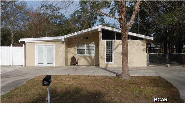 814 Forestdale Avenue  Springfield FL 32401 photo