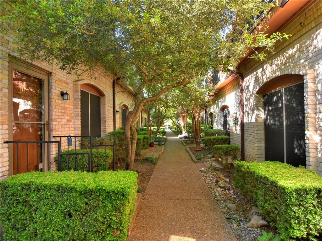 Property Photo:  7801 Shoal Creek Boulevard 105  TX 78757 