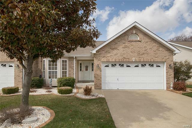 Property Photo:  42 Spring Oaks Drive   63303 