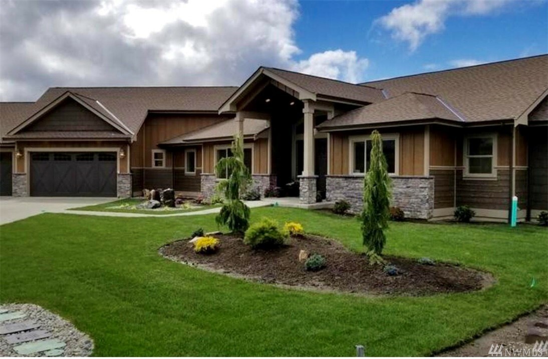 Property Photo: 154 Mountain Crest Lane Lot 3 WA 98328