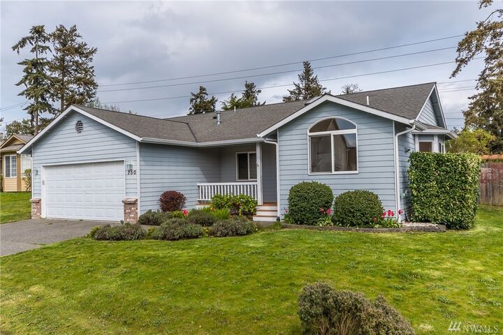 750 SW Orcas St  Oak Harbor WA 98277 photo