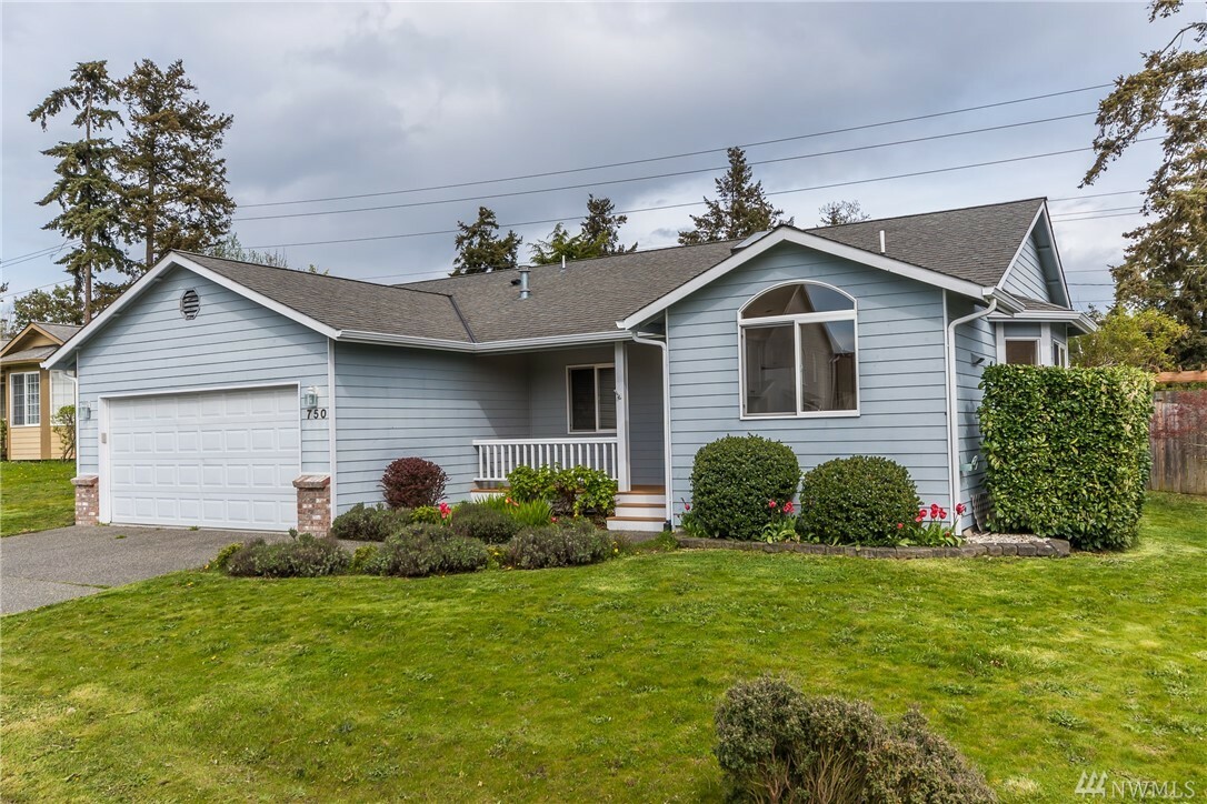 Property Photo:  750 SW Orcas St  WA 98277 