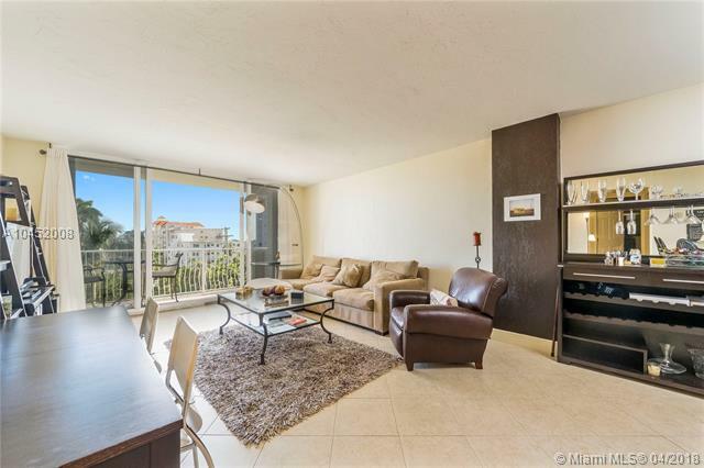 Property Photo:  10350 W Bay Harbor Dr 4K  FL 33154 