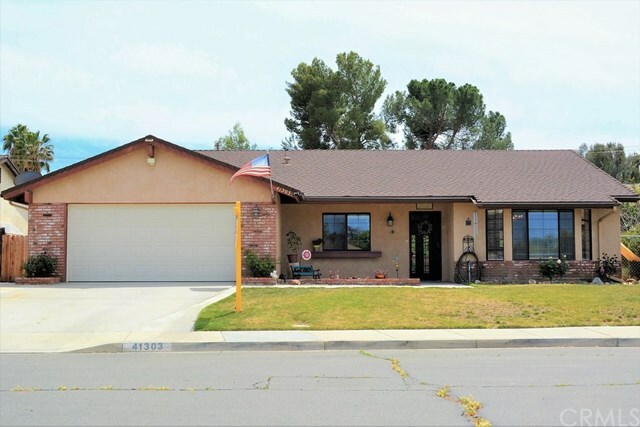 Property Photo:  41303 Shadow Palm Way  CA 92544 