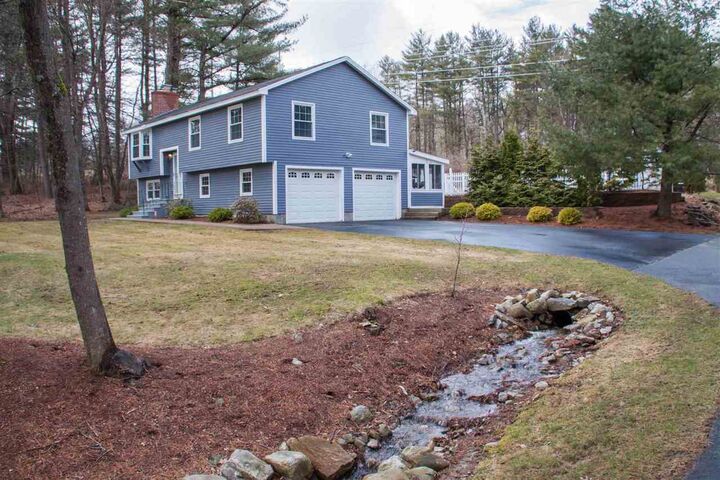 Property Photo: 36 Barkland Drive NH 03038