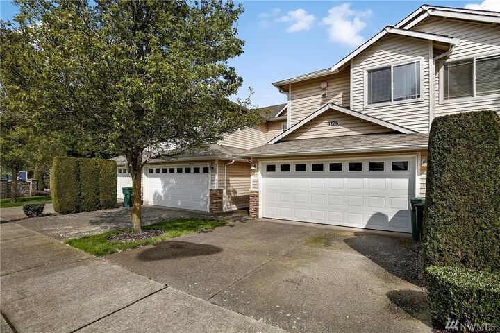 Property Photo: 4126 214th St SW C WA 98043