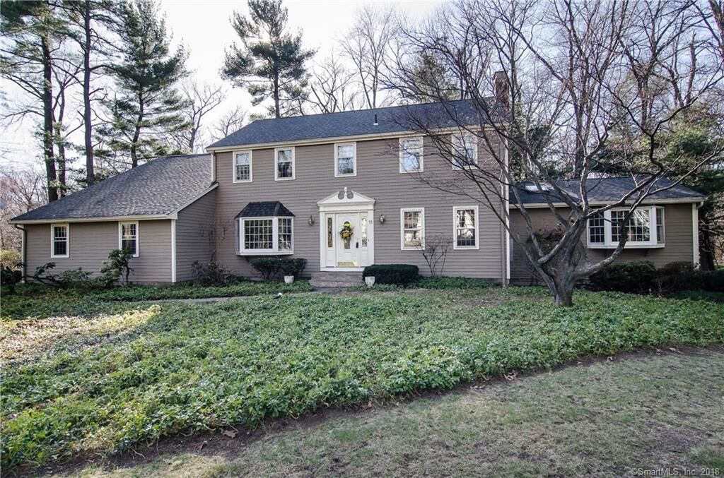 Property Photo:  11 Winterset Lane  CT 06070 
