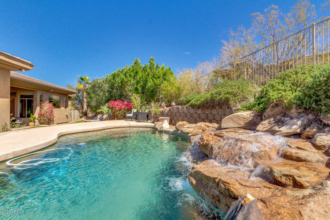 Property Photo:  2601 E Spring Road  AZ 85032 