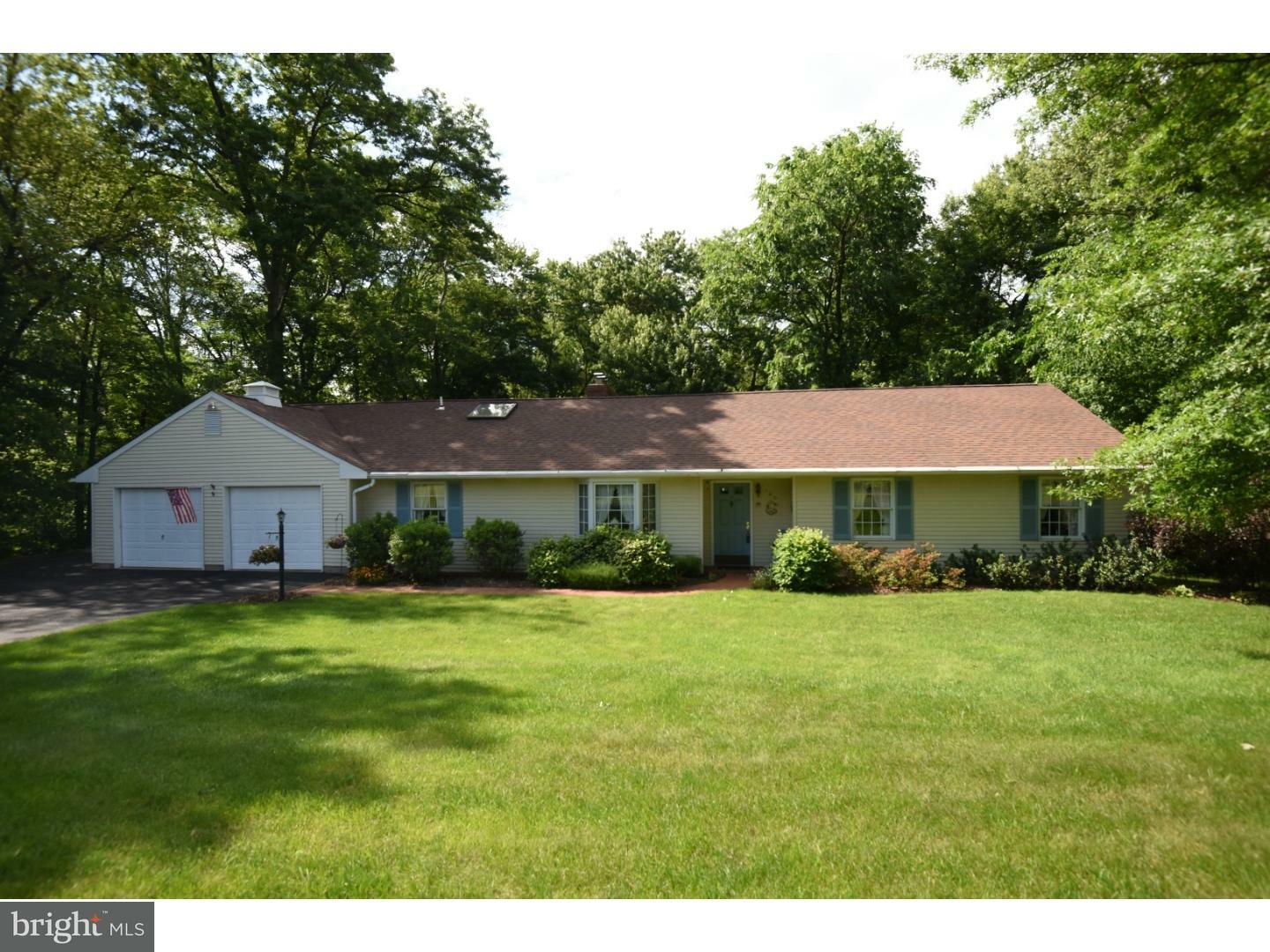 Property Photo:  160 N Shady Retreat Road  PA 18901 