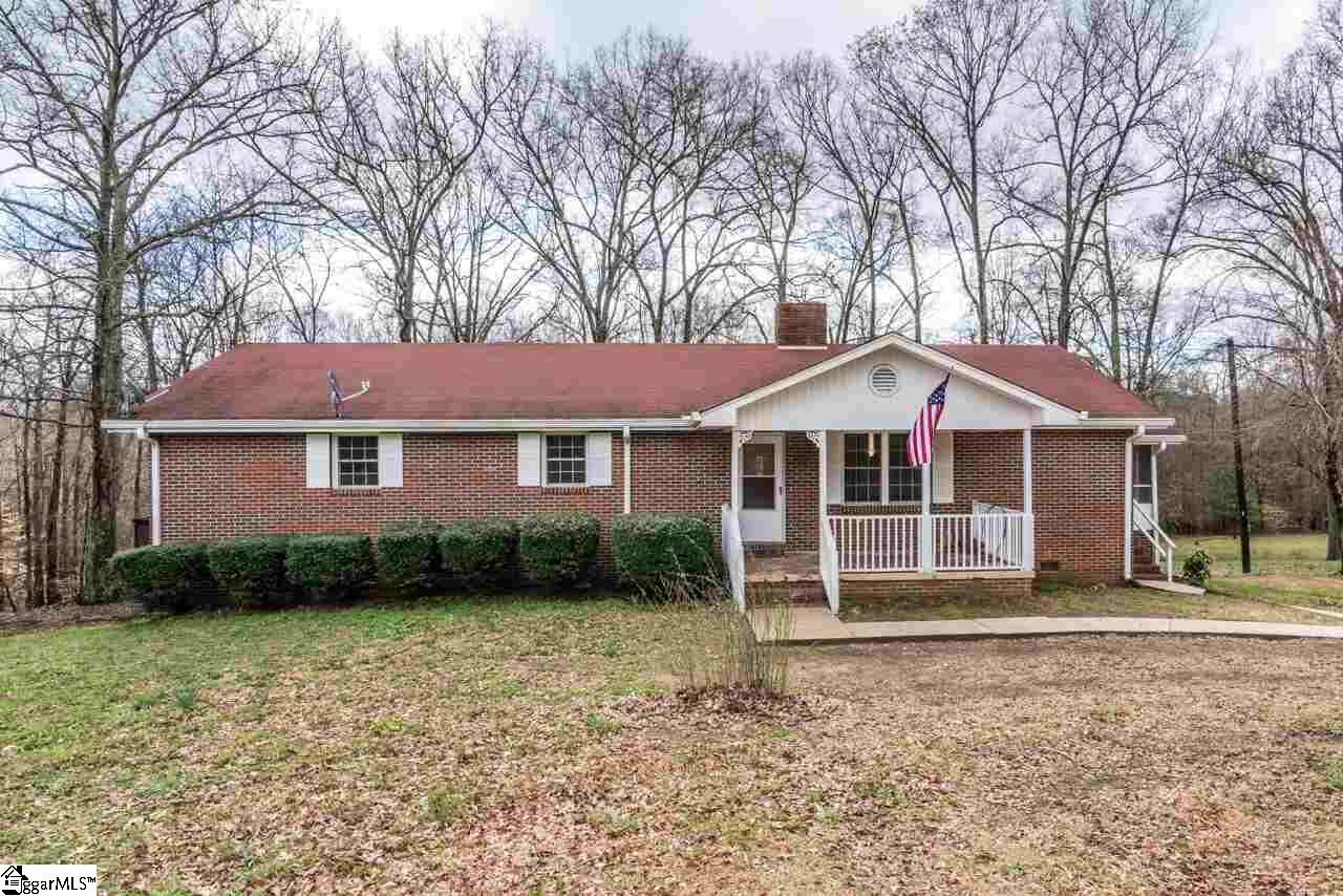 Property Photo: 293 Zimmerman Lake Road SC 29306