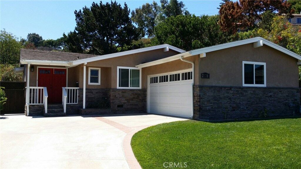 Property Photo: 23719 Susana Avenue CA 90505