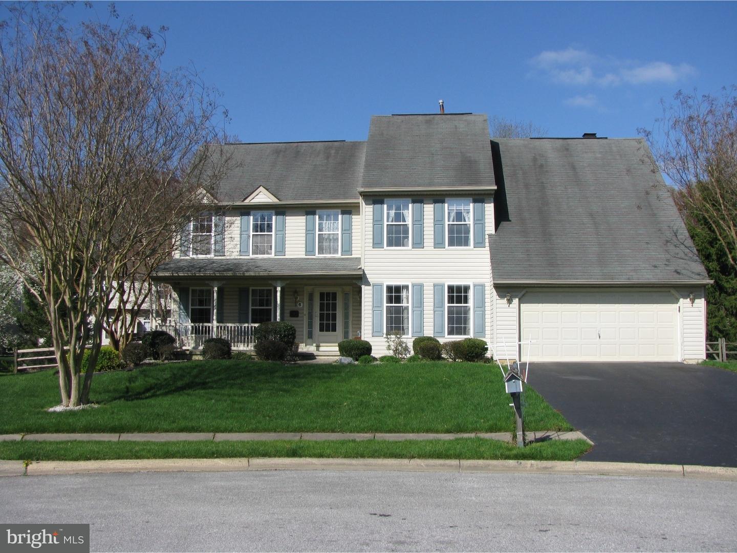 Property Photo:  6 Vivian Court  DE 19702 