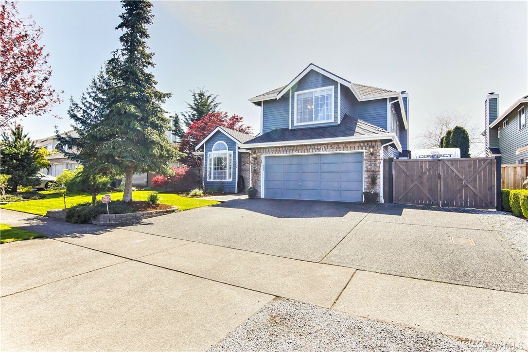 Property Photo:  3114 Link Ave  WA 98022 