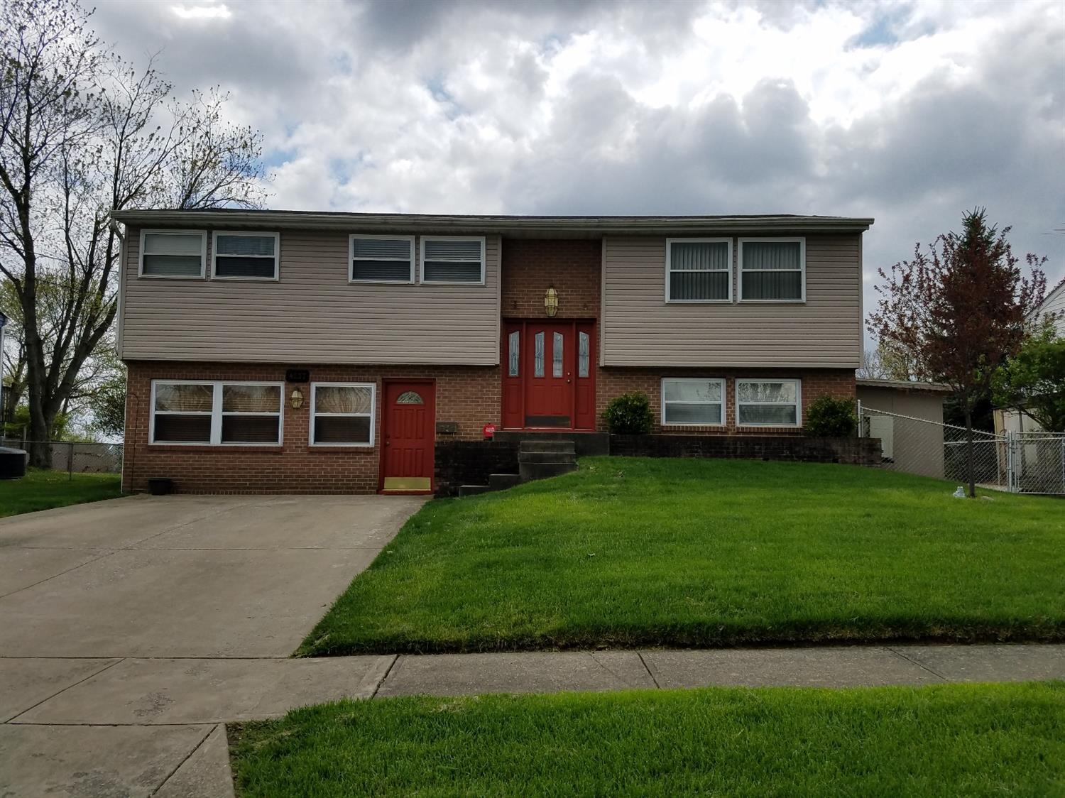 Property Photo: 4137 Copperfield Lane OH 45238