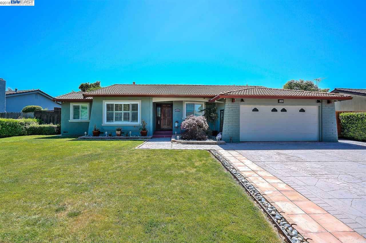 Property Photo:  35583 Farnham Dr  CA 94560 