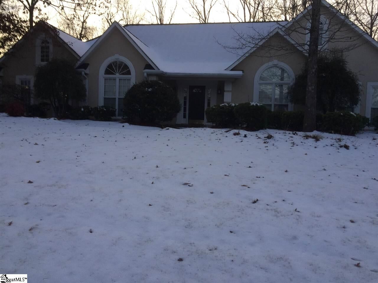 Property Photo:  448 S Oakley Lane  SC 29301 