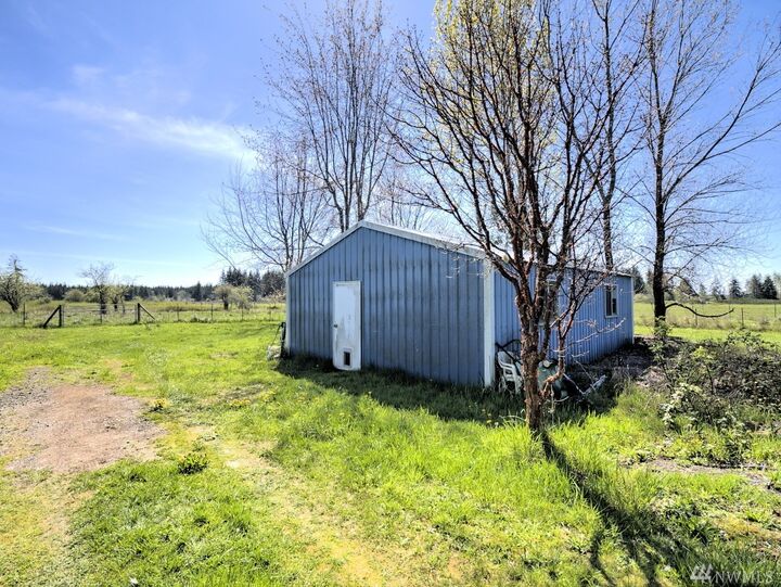 Property Photo: 71 W Doggone Lane WA 98560
