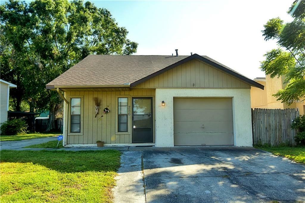 Property Photo:  256 Lake Thomas Drive  FL 33880 