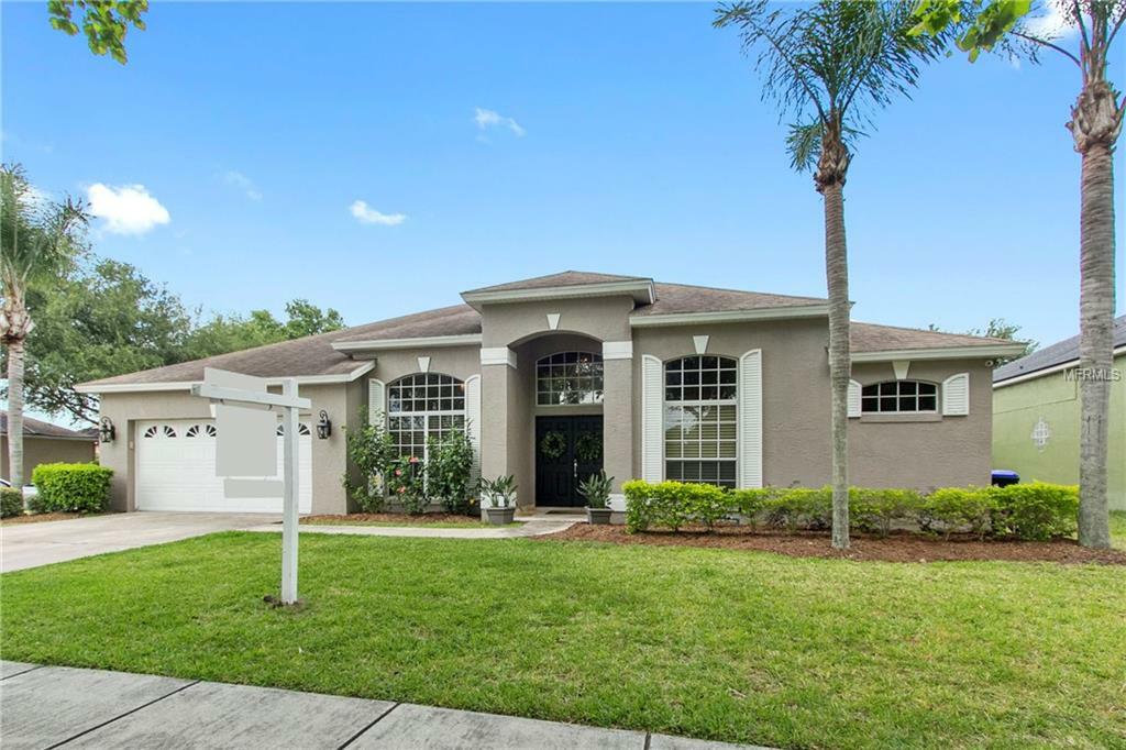 Property Photo:  10109 Cove Lake Drive  FL 32836 