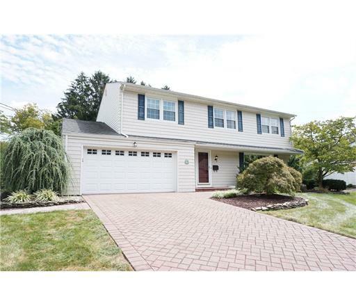 Property Photo:  17 Surrey Lane  NJ 08816 