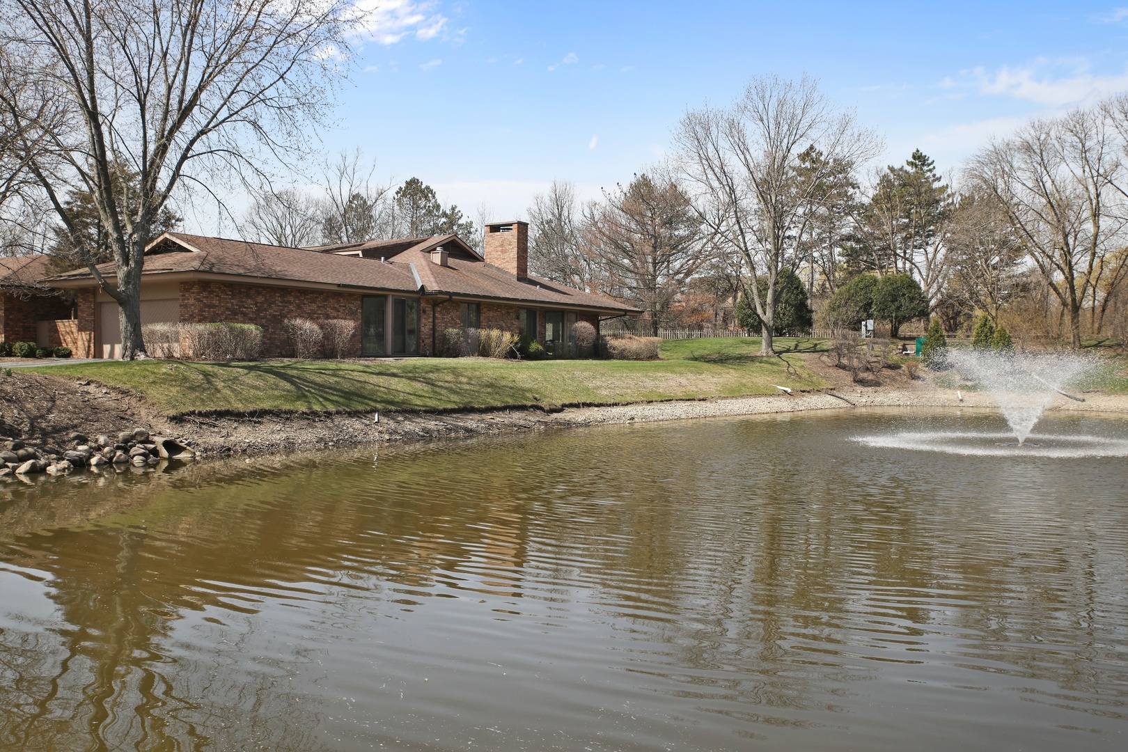 Property Photo:  1234 Indian Trail Road  IL 60521 