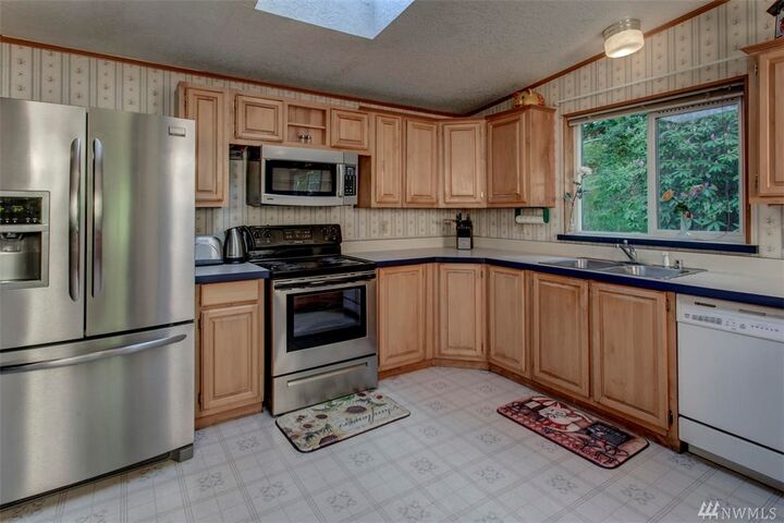 Property Photo: 8113 183rd St NW WA 98292