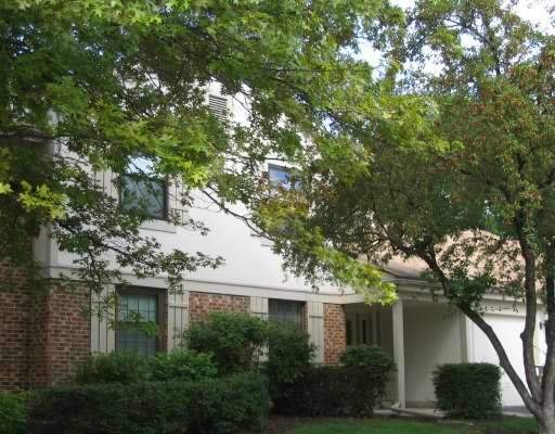 Property Photo:  96 Marble Hill Ct C2  IL 60193 