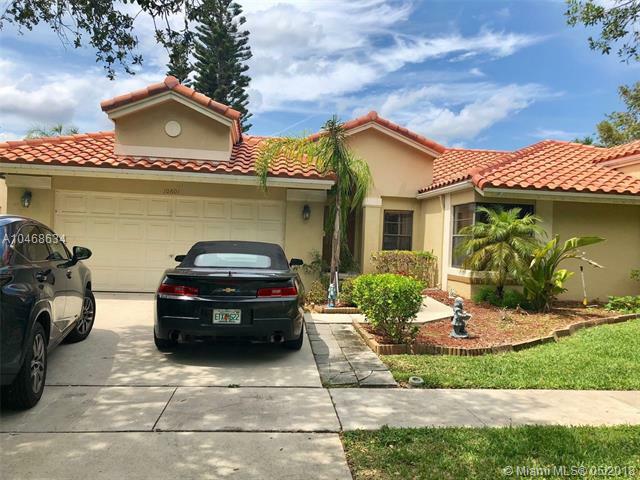 Property Photo: 10601 NW 18th Ct 10601 FL 33322