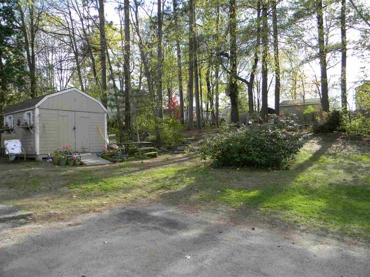 Property Photo:  14 Shore Drive  NH 03079 