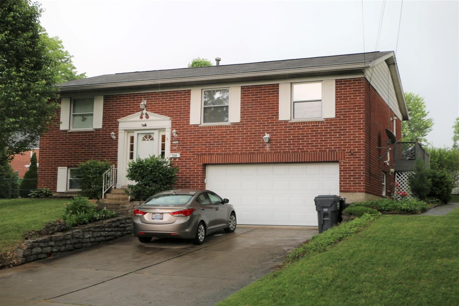Property Photo: 554 Covedale Avenue OH 45238