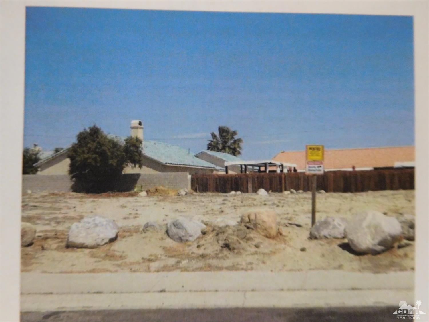 Property Photo:  454 Ontina Road  CA 92234 