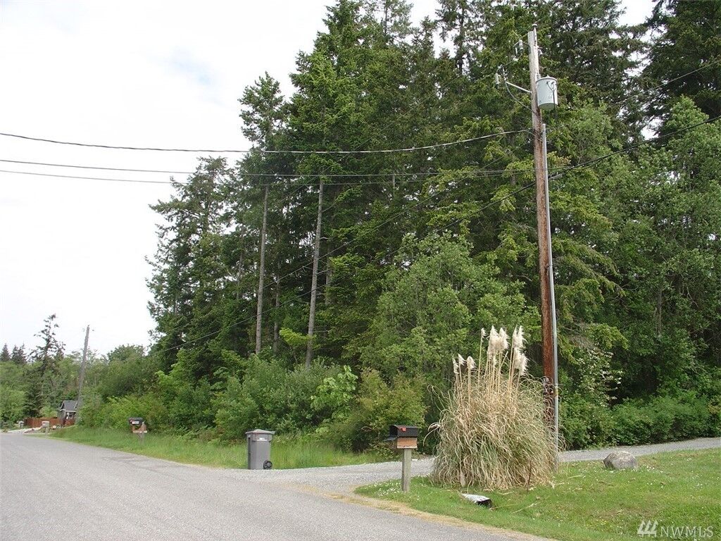 Property Photo: 26000 Circle Drive WA 98282