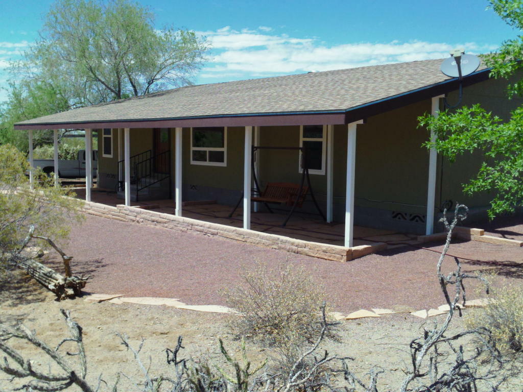 Property Photo:  9454 W Picture Rocks Road  AZ 85743 