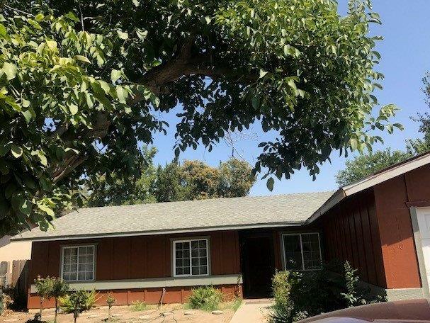 Property Photo:  1710 W Elowin Avenue  CA 93291 