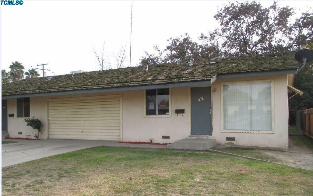 Property Photo:  1443 W Vassar Drive  CA 93292 