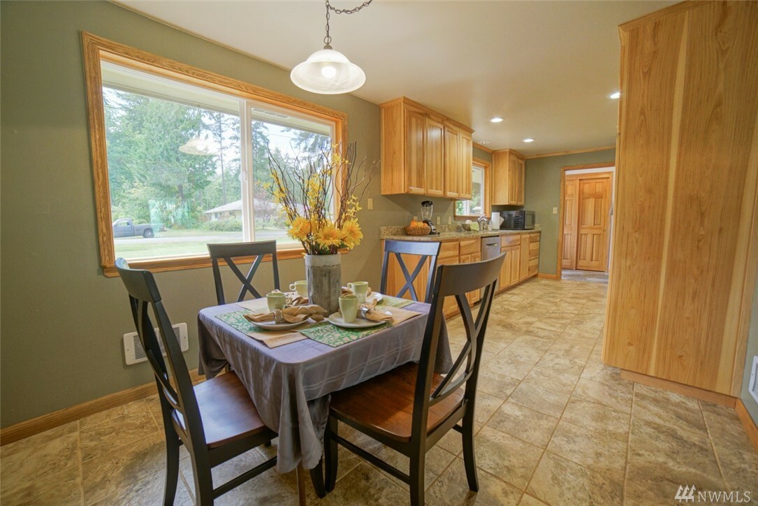 Property Photo: 14623 107th Avenue Ct E WA 98374