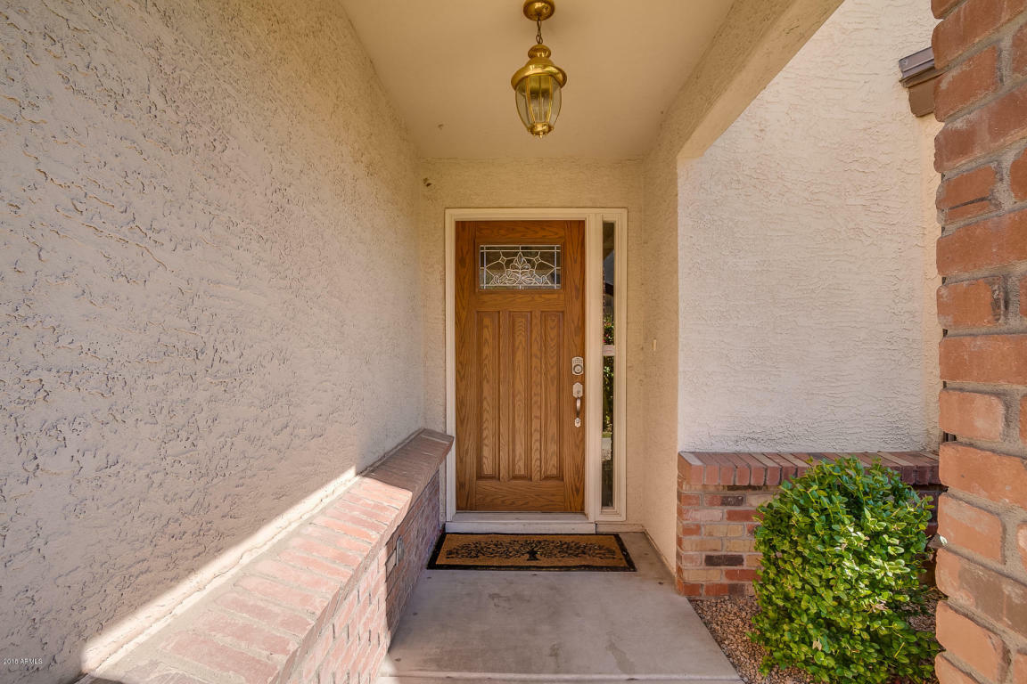 Property Photo:  2506 E Paradise Drive  AZ 85028 