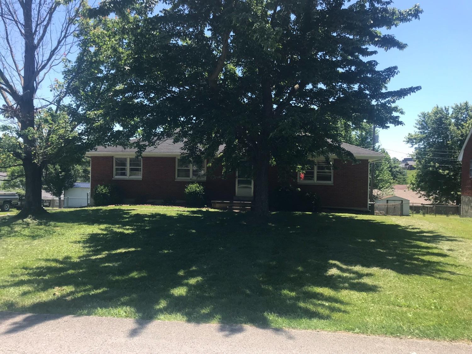 Property Photo:  170 Madison Avenue  KY 40422 