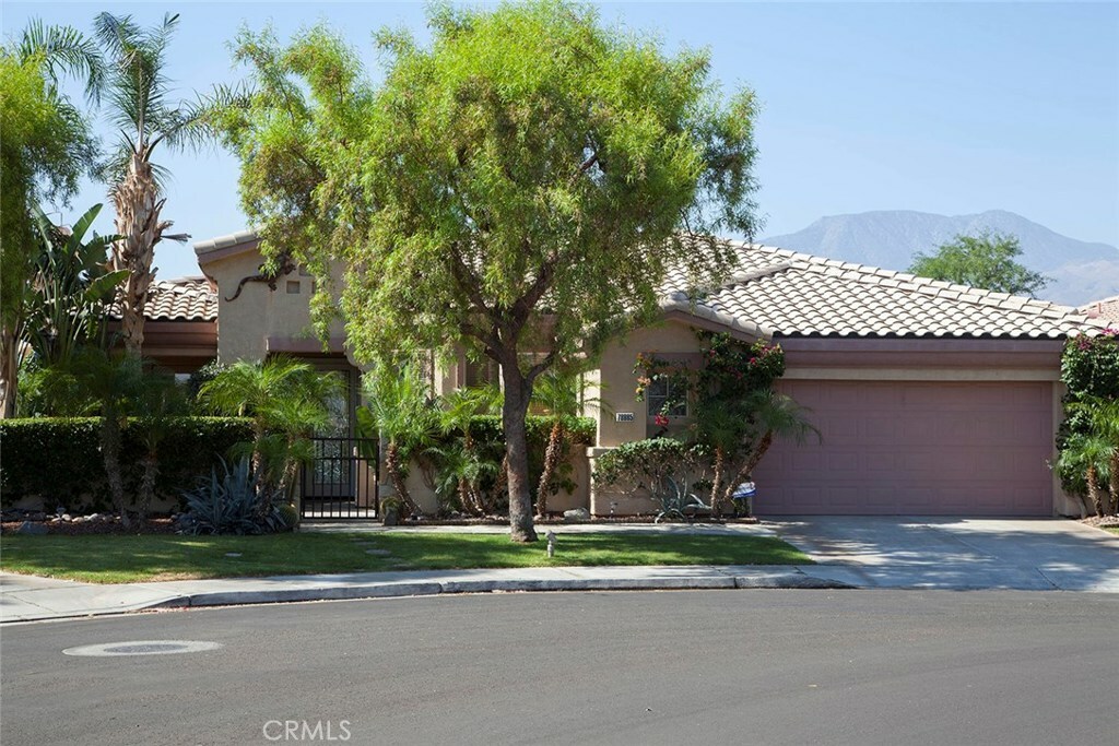 Property Photo:  78985 Via Trieste  CA 92253 