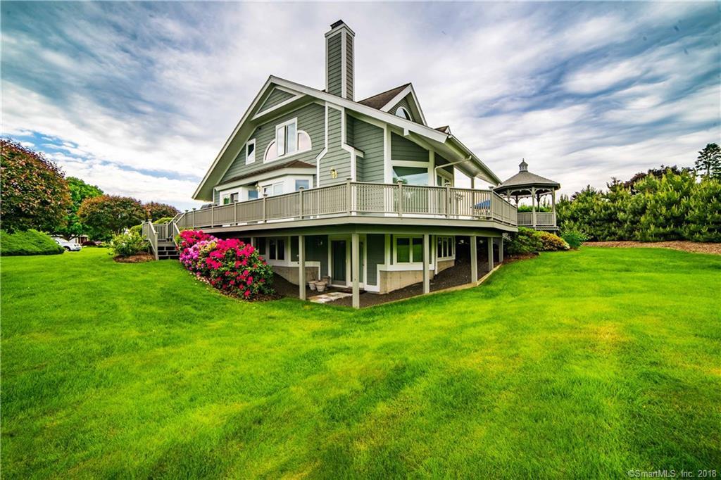 Property Photo:  9 Waters Edge  CT 06405 