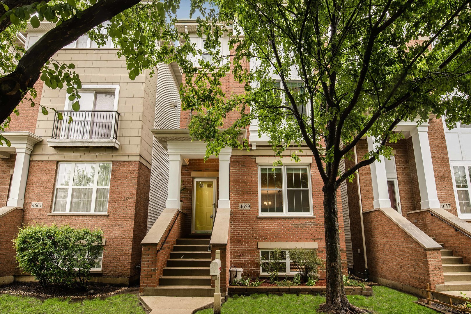Property Photo:  4659 Laporte Avenue  IL 60630 